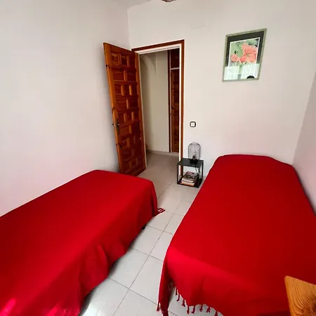Vue 5 Minutes A Pied De La - Draps Et Serviettes Non Fournis